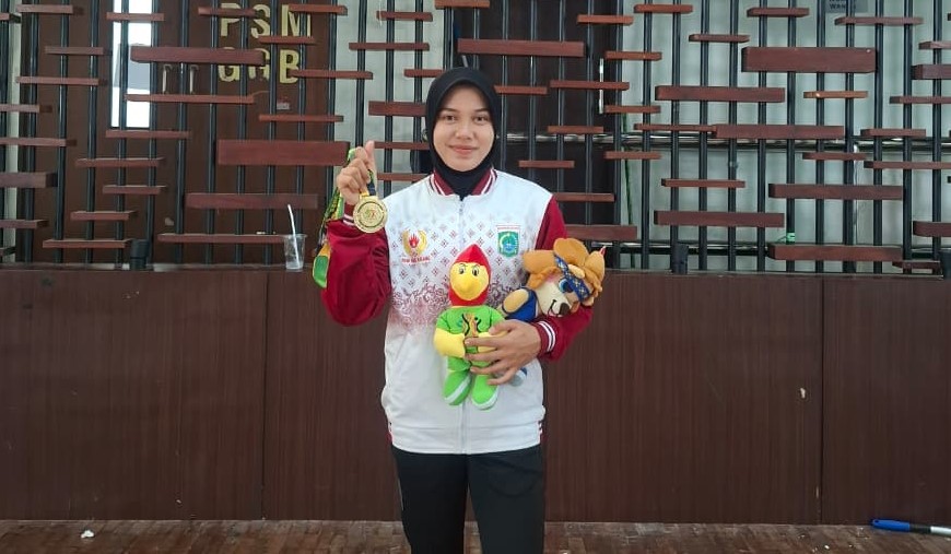 GARANG DI GELANGGANG, CEMERLANG DI RUANG SIDANG: SEFTI WISUDAWAN UNIKAMA UKIR PRESTASI PENCAK SILAT HINGGA TINGKAT NASIONAL